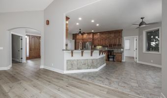15 Binefar Ln, Hot Springs Village, AR 71909