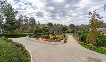 2740 Los Alisos Dr, Fallbrook, CA 92028