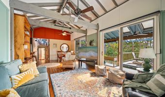 690 E Kuiaha Rd, Haiku, HI 96708