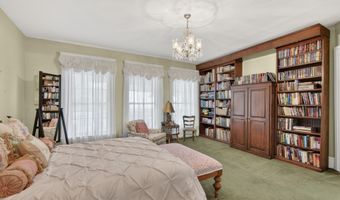 116 E Main St, Abingdon, VA 24210