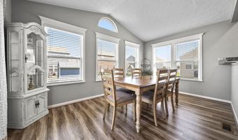 43 Burroughs Dr, Ashville, OH 43103