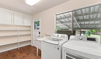 10840 Cedar St, Armona, CA 93202