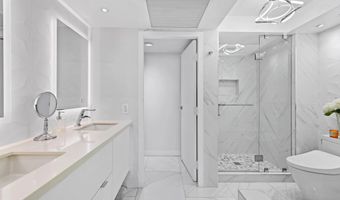 500 W Harbor Dr 1013, San Diego, CA 92101