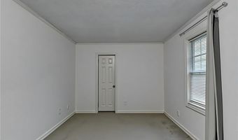 117 Ridge Rd, Berkeley Lake, GA 30096