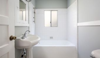 453 E Sacramento St, Altadena, CA 91001