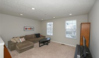 81 Garnett Cir, Copley, OH 44321