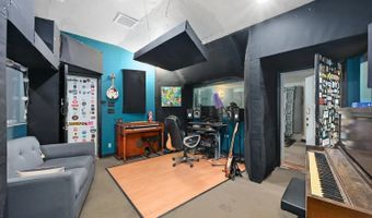 1500 S Citrus Ave, Escondido, CA 92027