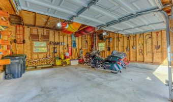 757 Maple St, Bethlehem, NH 03574