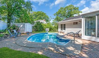 162 Delaware Ave, Atlantic Highlands, NJ 07716
