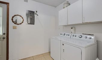 6207 Creek Crossing Rd, Alvarado, TX 76009