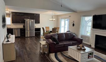 1741 Saint Clair Riv, Algonac, MI 48001