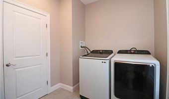 314 Chases Ln D, Middletown, RI 02842