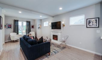 2700 Spark St, Fitchburg, WI 53711