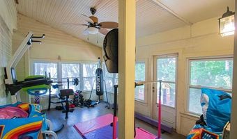 235 E Saint Clair St, Almont, MI 48003