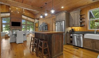 774 Davis Rd, Benton, MS 39039