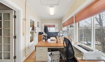 308 College St, Burlington, VT 05401