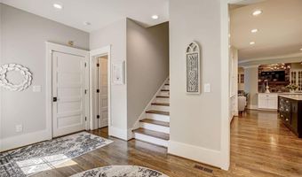 5341 Hill Rd NW, Acworth, GA 30101