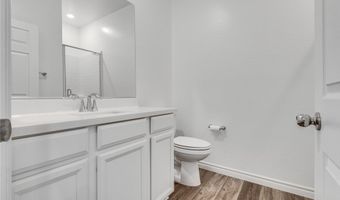 20 Barbara Ln 13, Las Vegas, NV 89183