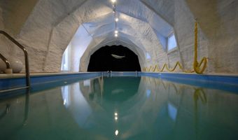 11 Day Rd, Cornwall, CT 06754