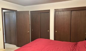 107 Golf Course Dr, Armstrong, IA 50514