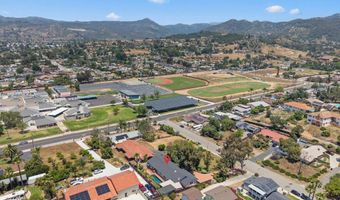 925 Moody Dr, Escondido, CA 92027
