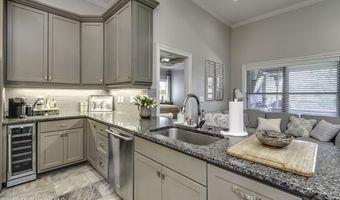 216 Emerald Cir, Brandon, MS 39047