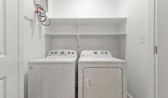 404 Ramaux St, Bay St. Louis, MS 39520