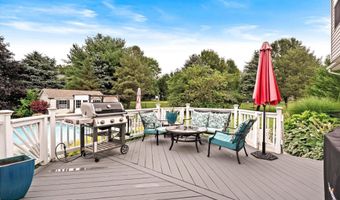 27 Galloping Brook Rd, Allentown, NJ 08501