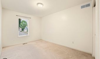 1408 Duesenberg Dr, Auburn, IN 46706