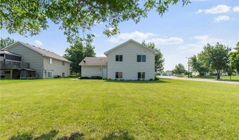 1126 Benjamin Dr, Alexandria, MN 56308