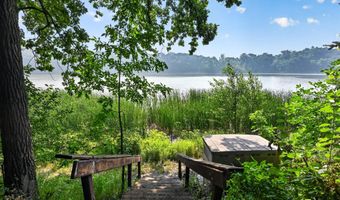 3509 W Lake Jessie Dr SE, Alexandria, MN 56308