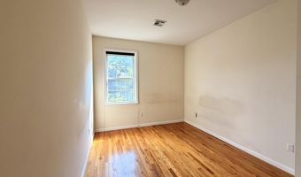 687 AVENUE A #201, Bayonne, NJ 07002