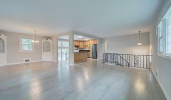4837 RANDOLPH Dr, Annandale, VA 22003