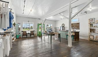 100 W Murphy St, Alpine, TX 79830