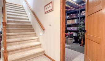 1959 Mesquite Loop, Bismarck, ND 58503