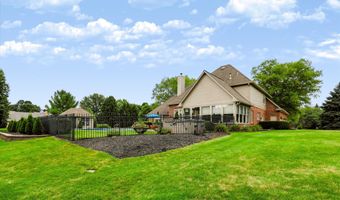 6040 White Ash Ct, Avon, IN 46123