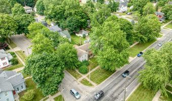 624 N Broad St, Adrian, MI 49221