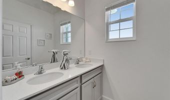 5611 DEL CORONADO Dr, Apollo Beach, FL 33572