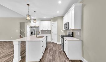 616 Whispering Pines Dr, Macon, GA 31211