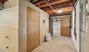 5032 KING DAVID Blvd, Annandale, VA 22003