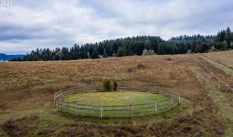 24333 VAUGHN Rd, Veneta, OR 97487