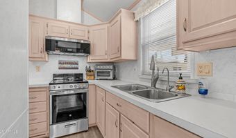 828 BERYL Dr, Apache Junction, AZ 85119