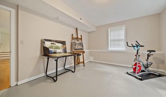 6 Carriage Chase Ln, Atkinson, NH 03811