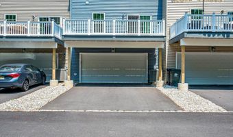 220 Anchor Way 3820, Aberdeen, NJ 07721