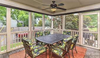 3205 N Mcdowell St, Charlotte, NC 28205
