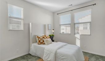 928 E Twill Ct, Anaheim, CA 92802