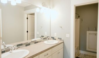 6800 Thornapple River Dr SE, Alto, MI 49302