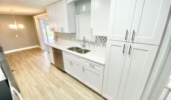 1038 Warbler Ct, Barefoot Bay, FL 32976