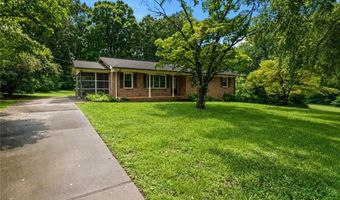 153 Shady Ln, Advance, NC 27006