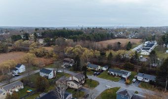 3 Mathews Ave, Bath, ME 04530